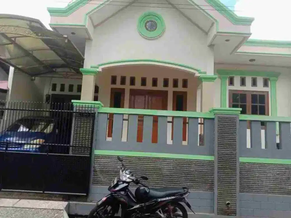 TURUN HARGA..! Rumah MURAH bebas banjir Depan Lapangan Basket - Cipinang Indah 1