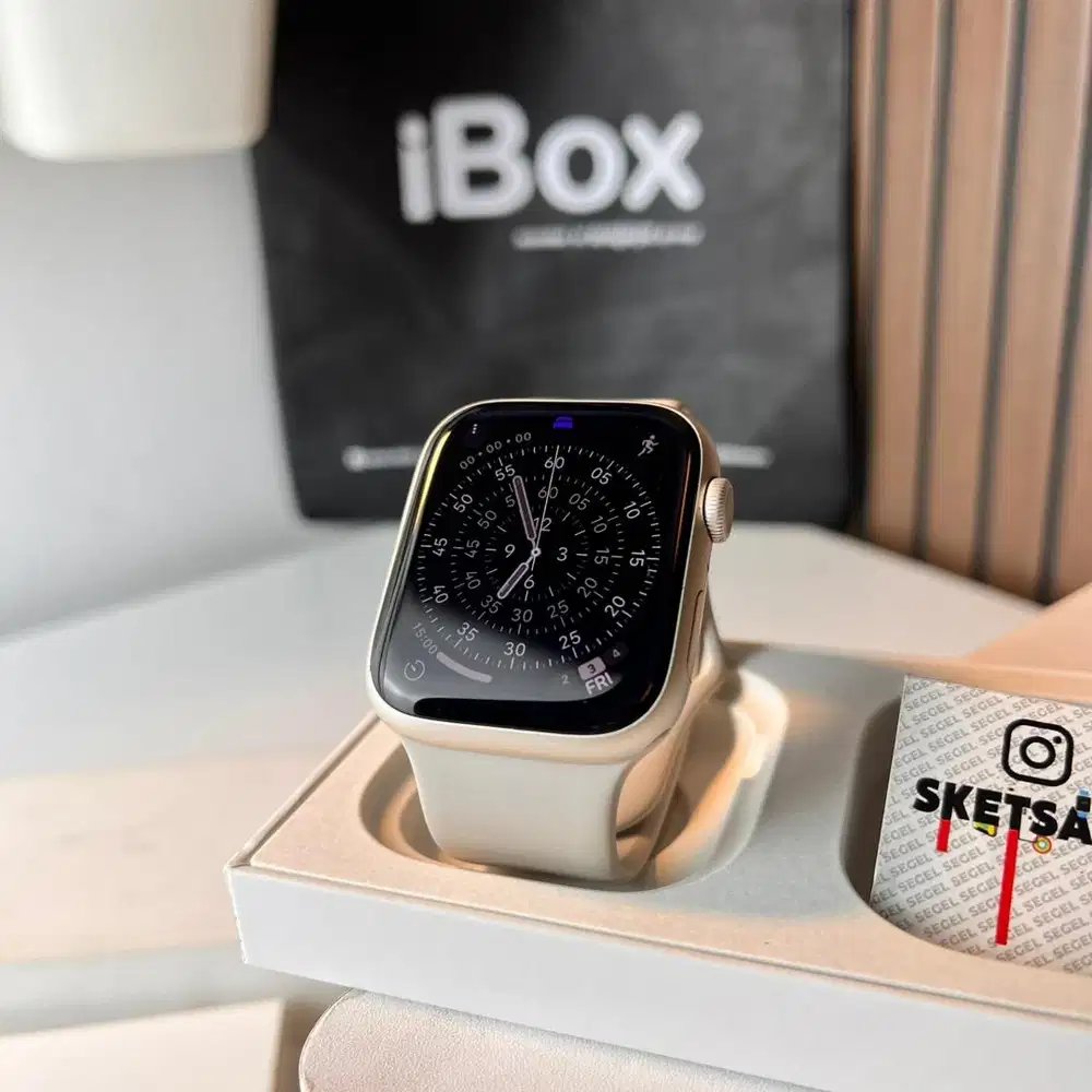 Apple Watch Series 9 45mm Starlight iwatch Battery Health 99%