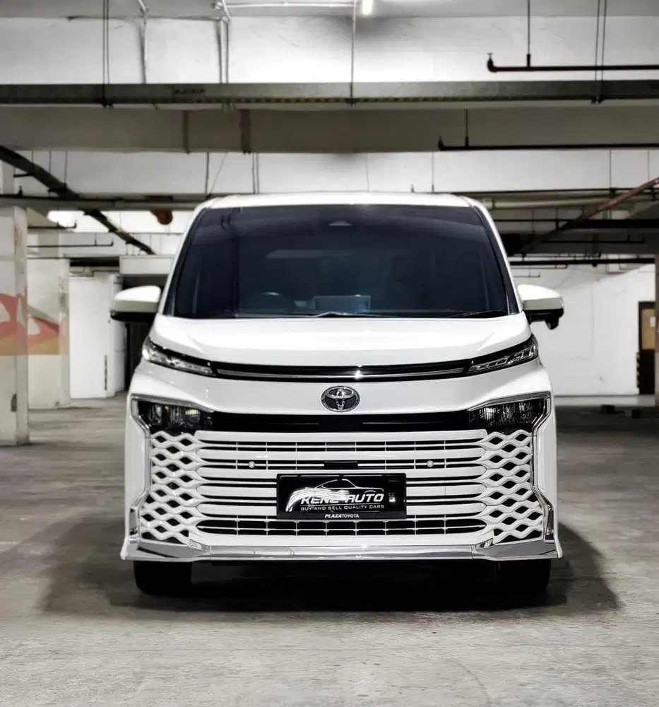 Toyota Voxy 2022 Bensin