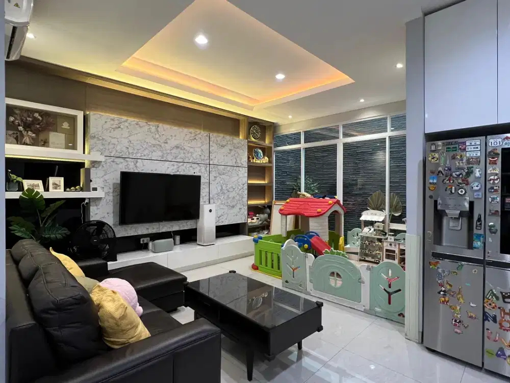 Rumah Keren Mewah di Perumahan Golf Lake, Cengkareng, Jakarta Barat