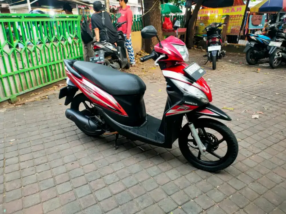 Spacy 110cc PGM-FI Thn 2012
