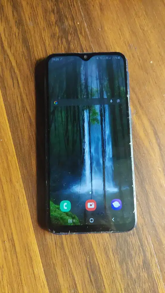 JUAL MURAH: Samsung Galaxy M20 - 3/32GB - Baterai Awet, Siap Pakai!