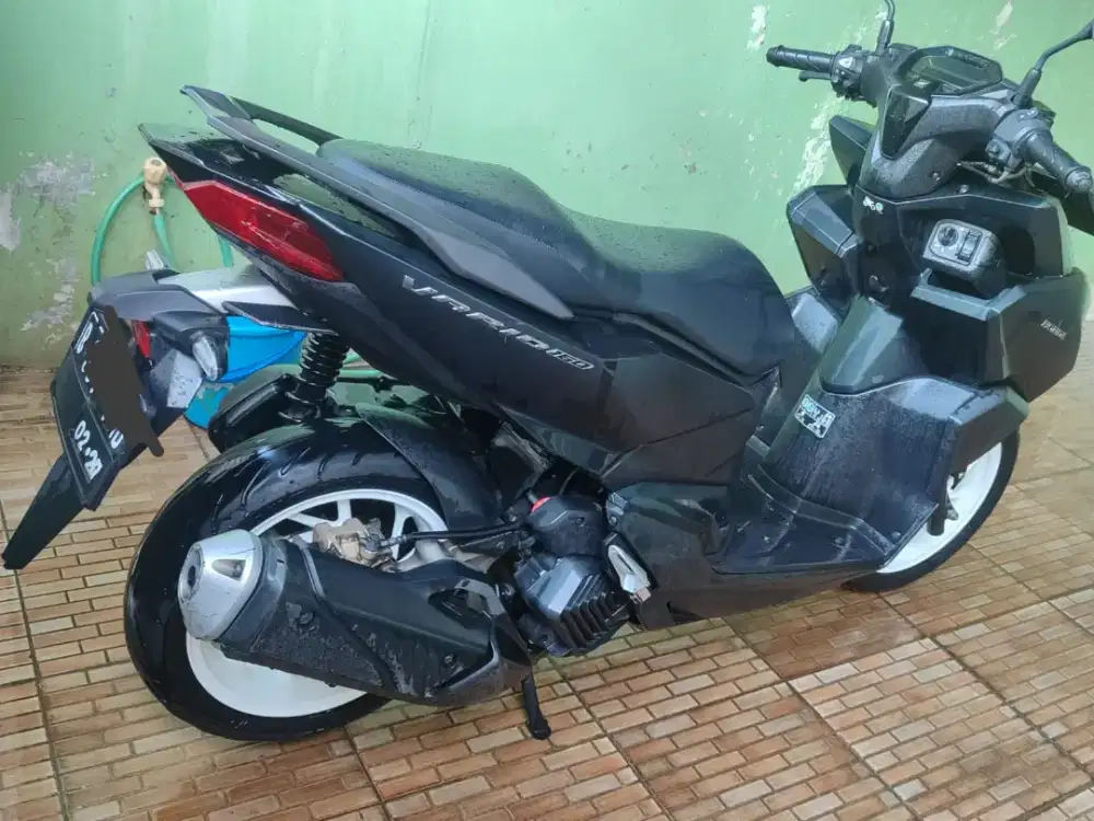 Vario 160 cc Pajak Tahunan dan Kaleng Panjang