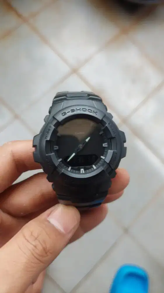 Casio G-shock g 100 bb