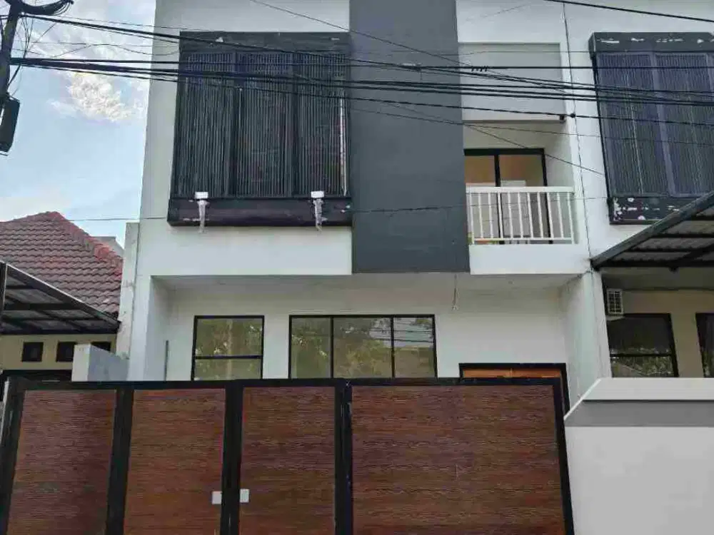 Baru Gress‼️Rumah Rungkut Asri Tengah