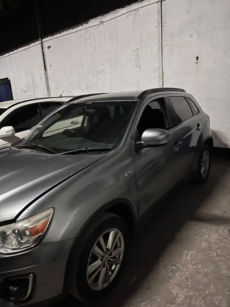 MITSUBISHI OUTLANDER SPORT