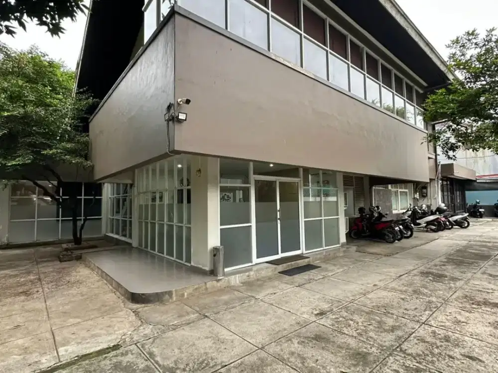 FOR SALE KEBAYORAN BARU KOMERSIL AREA COCOK UNTUK KANTOR/ RESTAURANT / KLINIK