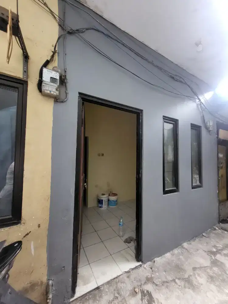Disewakan Bulanan atau Tahunan rumah tinggal 2 lantai