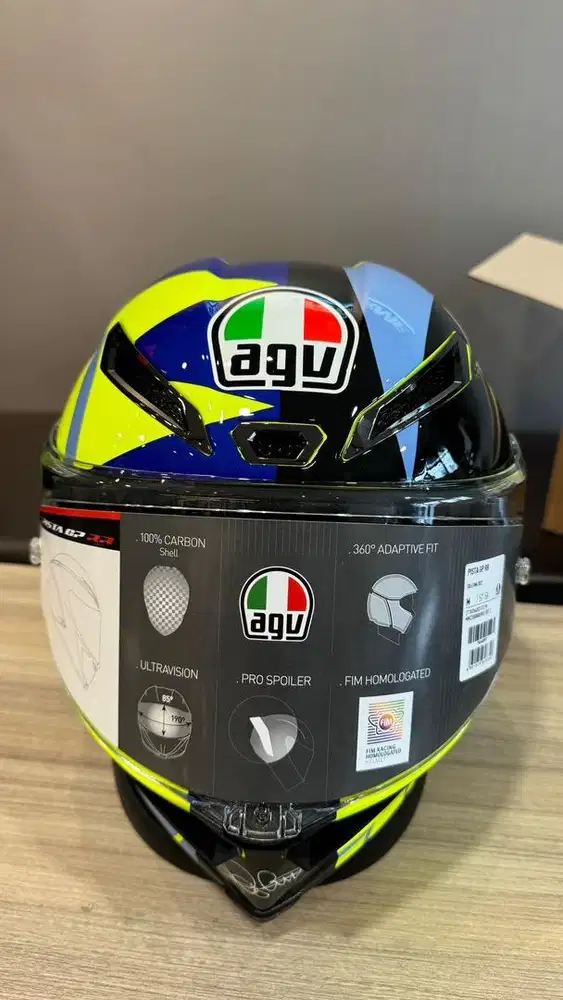 Helm AGV PISTA GPRR ROSSI SOLELUNA 2022 size M, Lampu Motodynamic R6