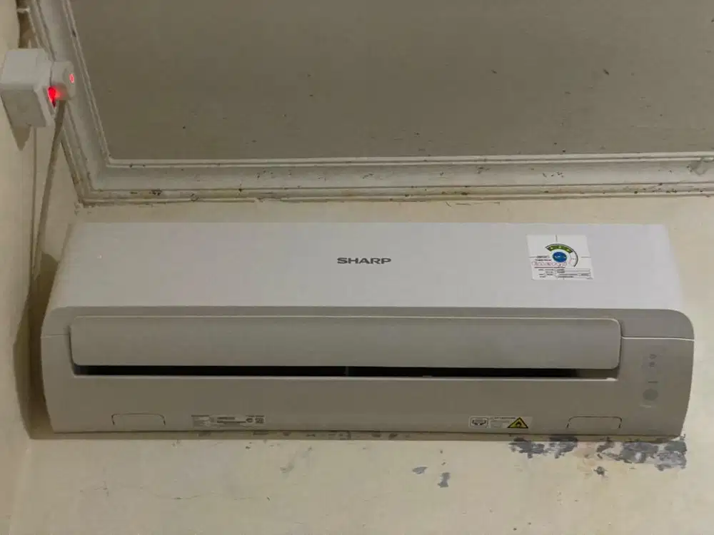 Dijual Ac sharp 1/2pk hemat listrik