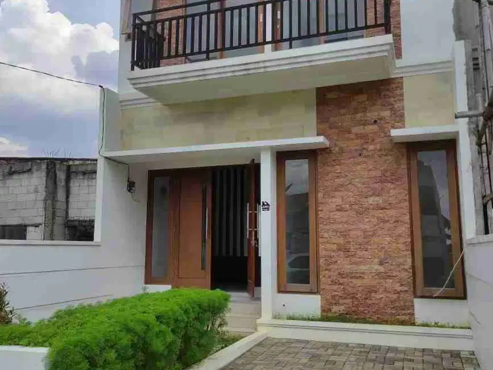 Rumah Baru Cantik Siap Huni di Cipayung JakTim