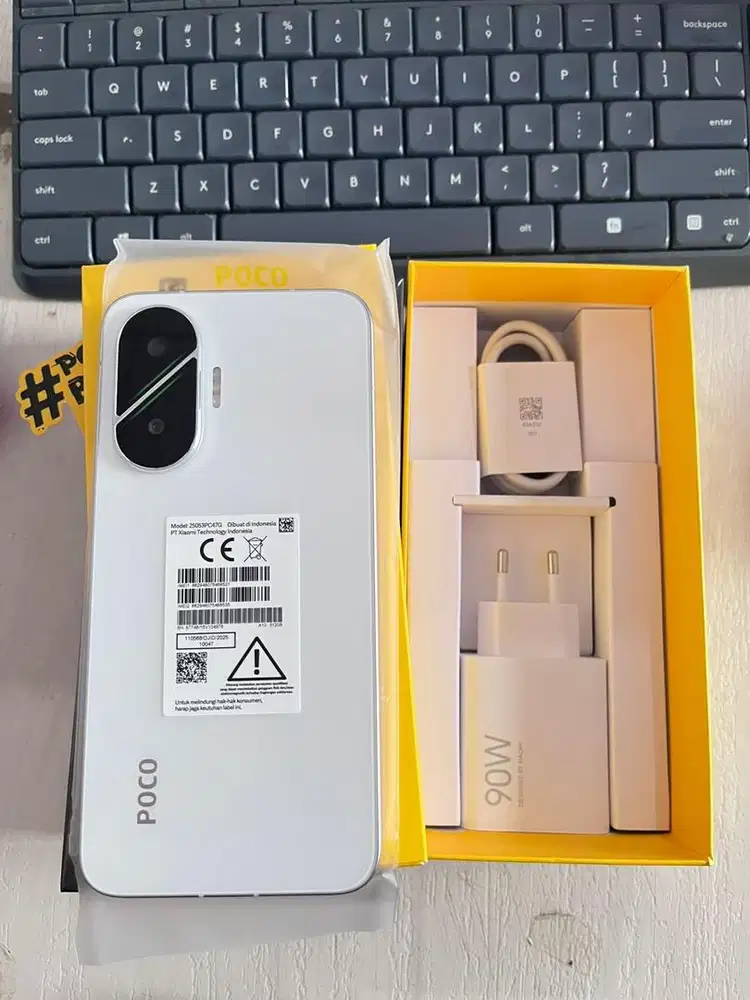 POCO F7 white 12gb
