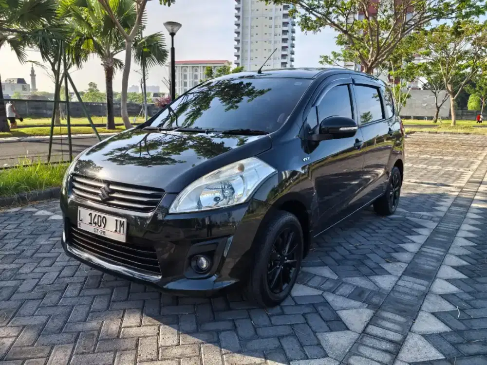 SUZUKI ERTIGA GL MT 2013