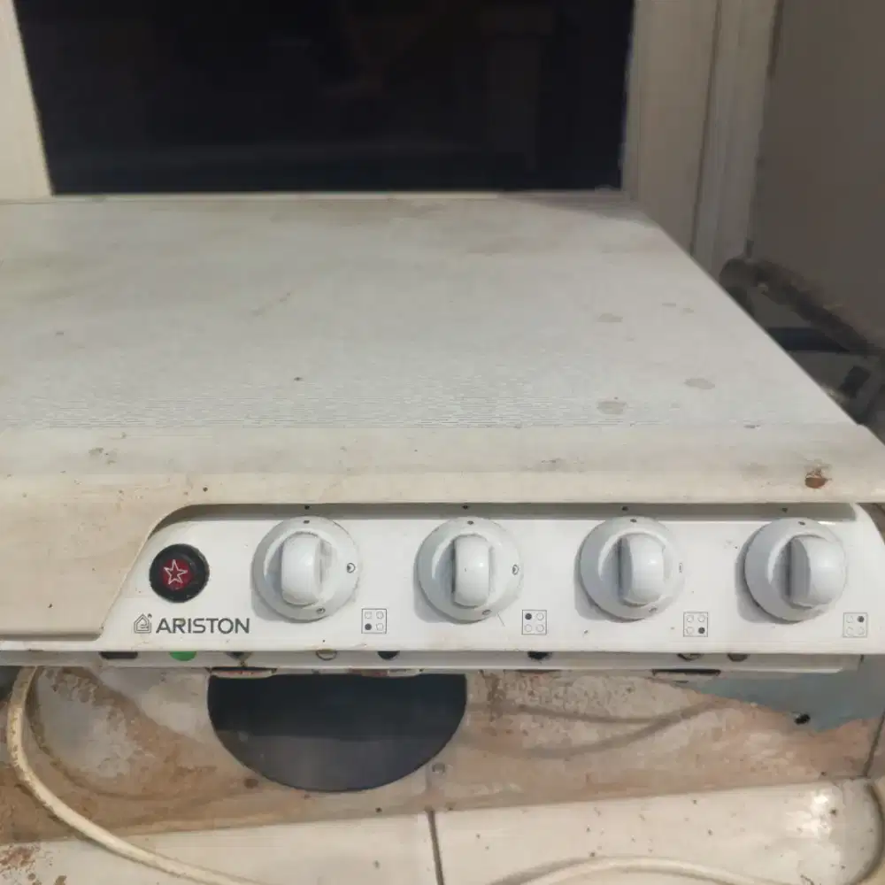 Kompor merk Ariston