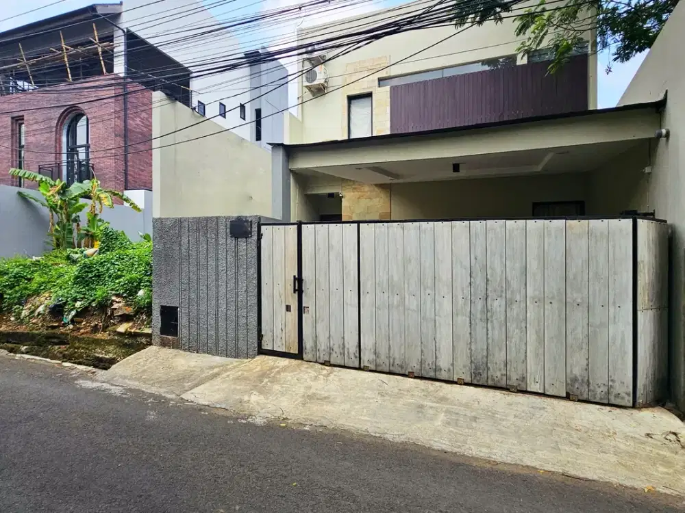 Rumah Dijual Pejaten Barat. Jalan Lebar. Bebas Banjir. NEGO sd DEAL