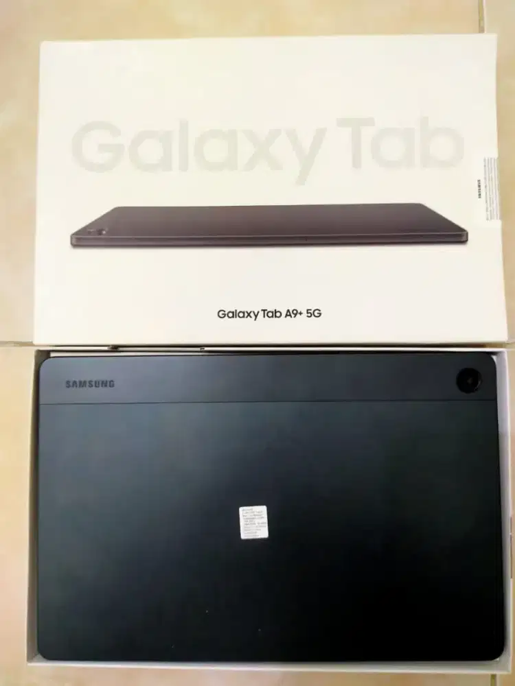 Samsung galaxy Tab A9 plus 5G bisa kartu 8/128