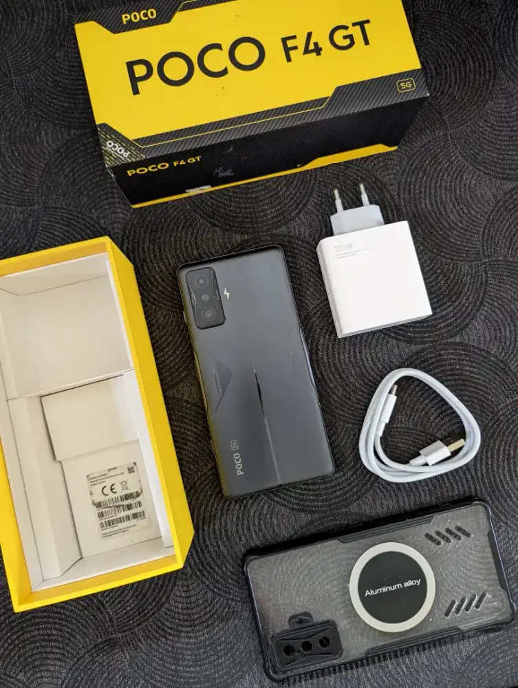 Poco F4 GT Black 5G 12/256GB Fullsett 120 Watt