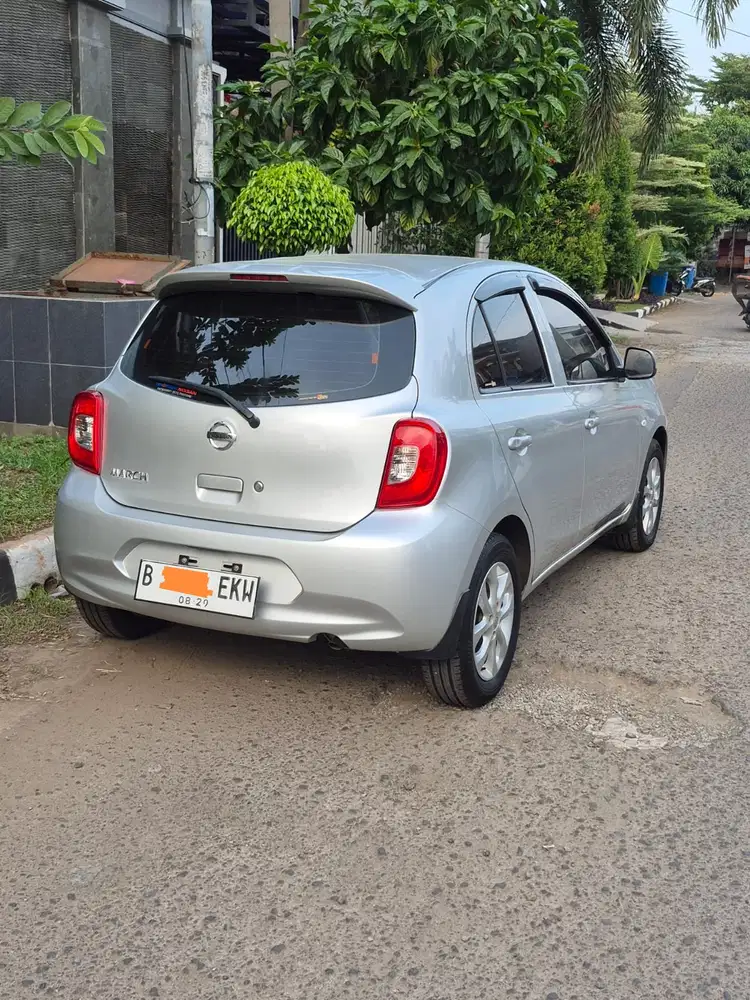 Nissan March 2014 Bensin