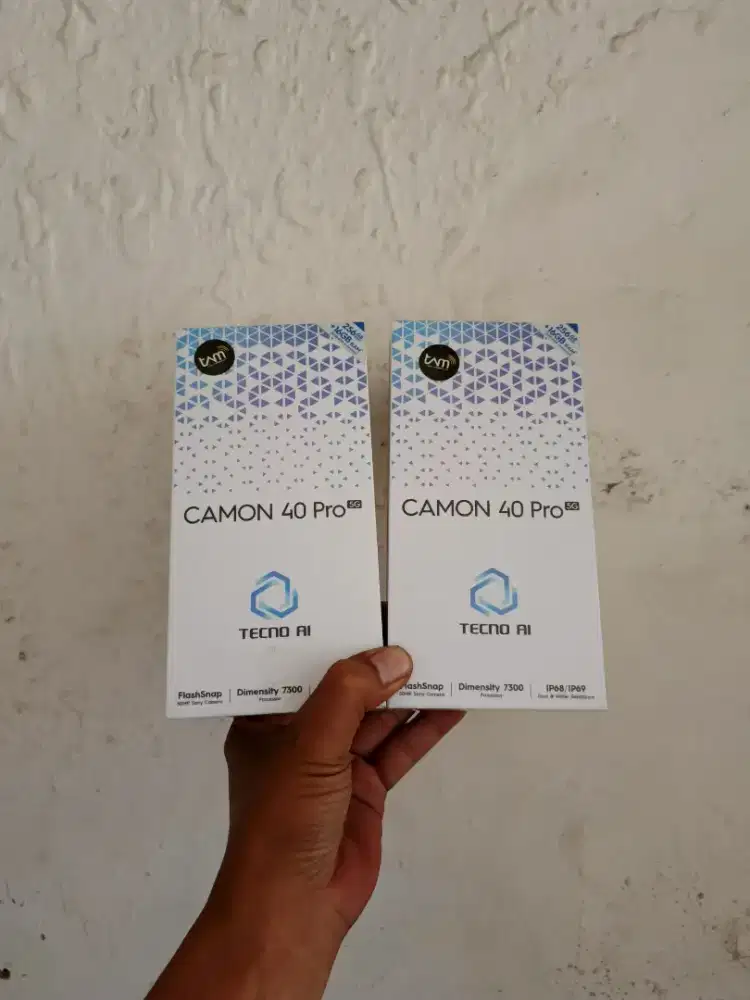[ Fast respon WA ] Tecno Camon 40 Pro 5G 8+8/256 Garansi resmi 13bln