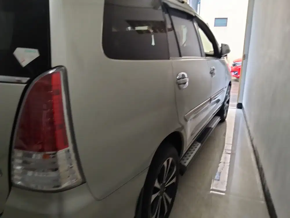 Toyota Kijang 2010 Bensin