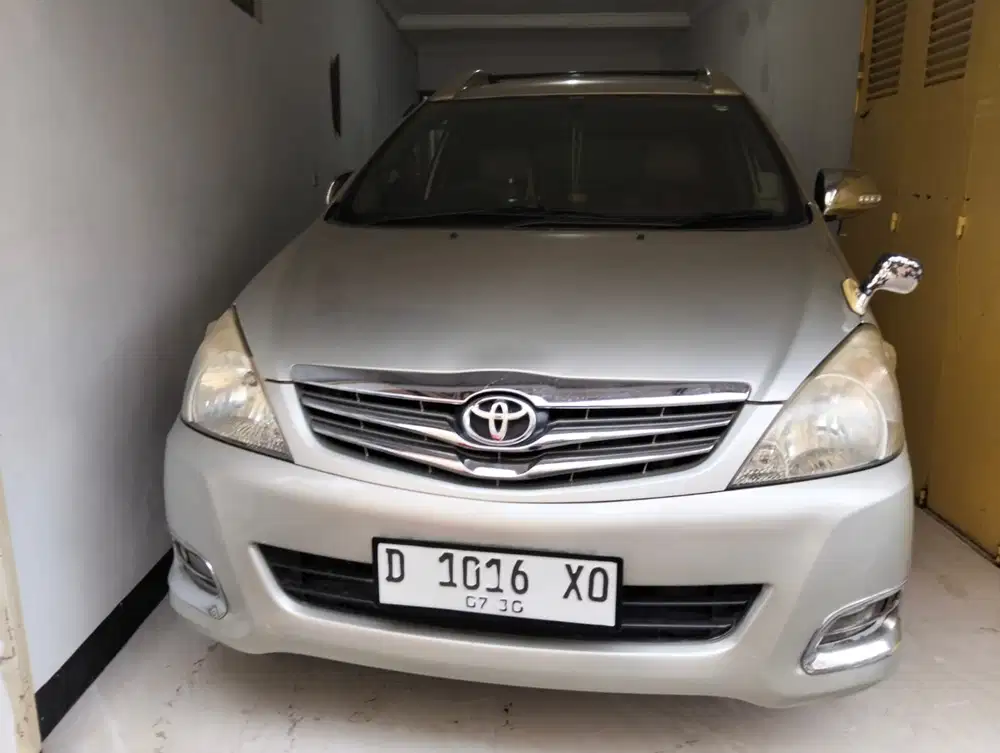 Toyota Kijang 2010 Bensin