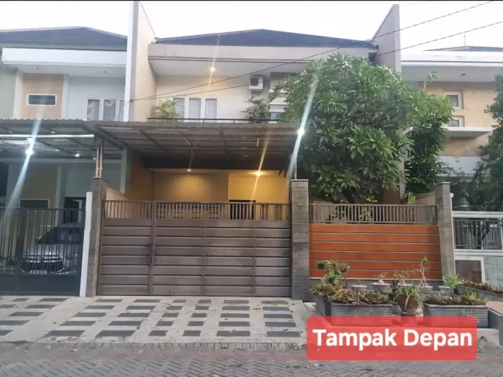 Dijual Rumah Araya Galaxy Bumi Permai 1. Semi furnish ROW 3 mobil.