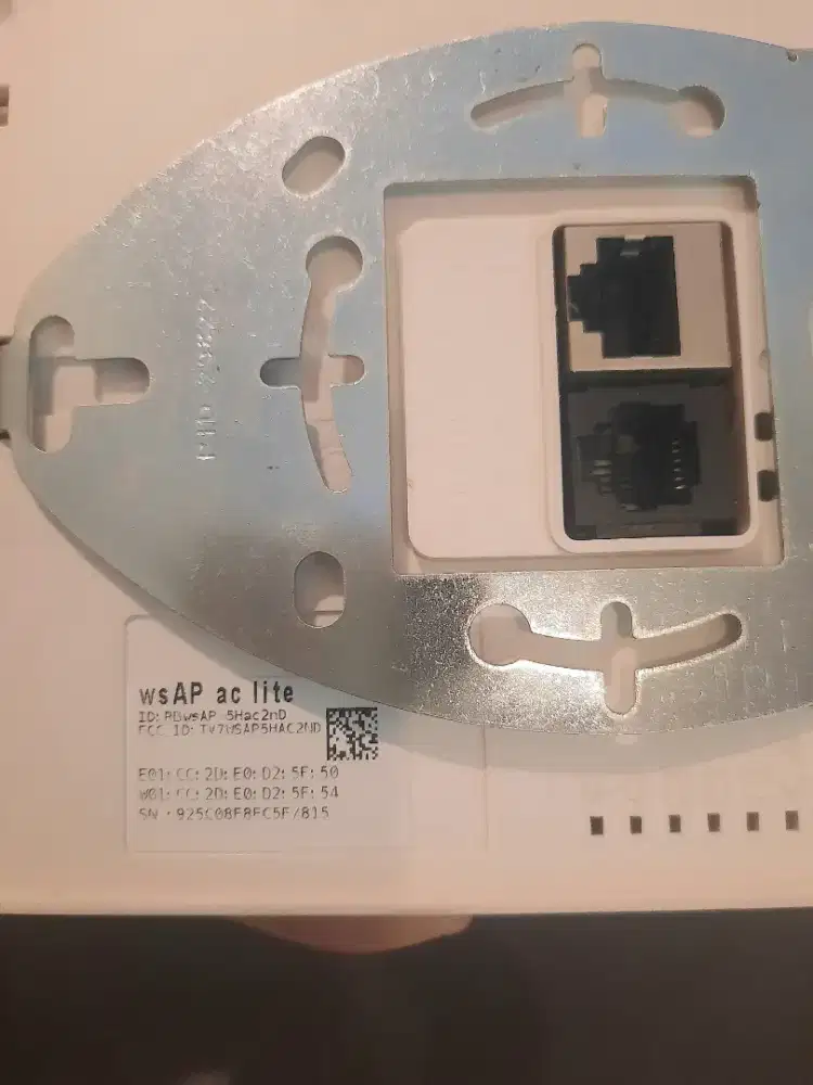 Mikrotik RBwsAP-5Hac2nD , Wall Access Point WsAP Ac Lite