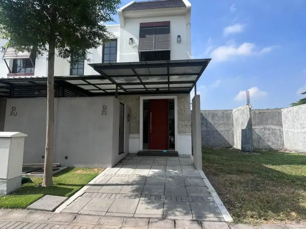 SEWA RUMAH 2 LANTAI SIAP HUNI DI GRAND HARVEST DEKAT WIYUNG DAN PAKUWON MALL
