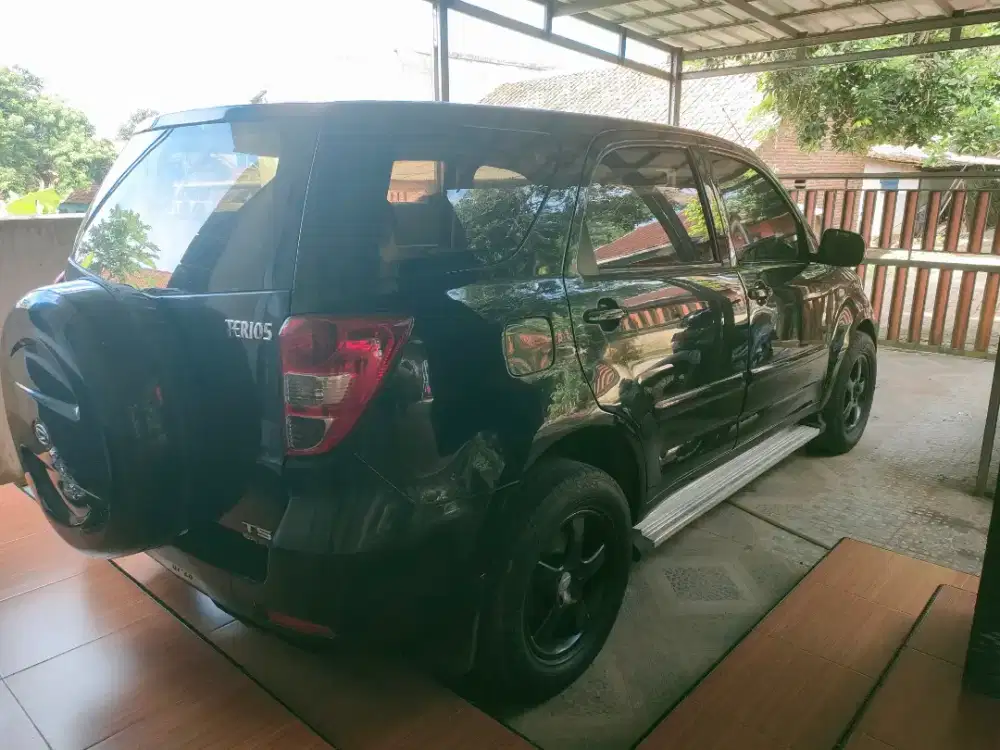 Daihatsu terios manual 2008