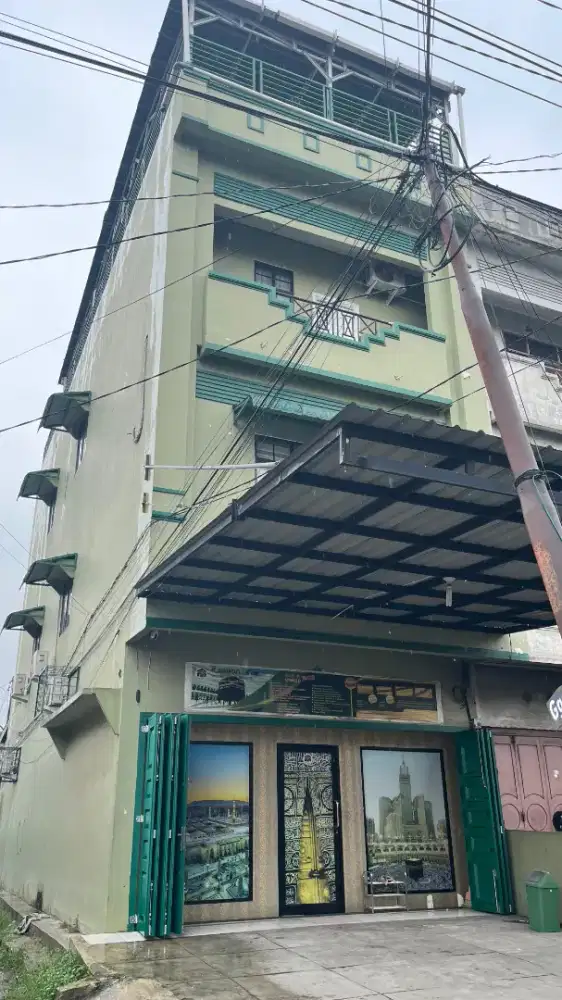 Dijual Ruko 3 setengah Lantai jln amal medan sunggal.