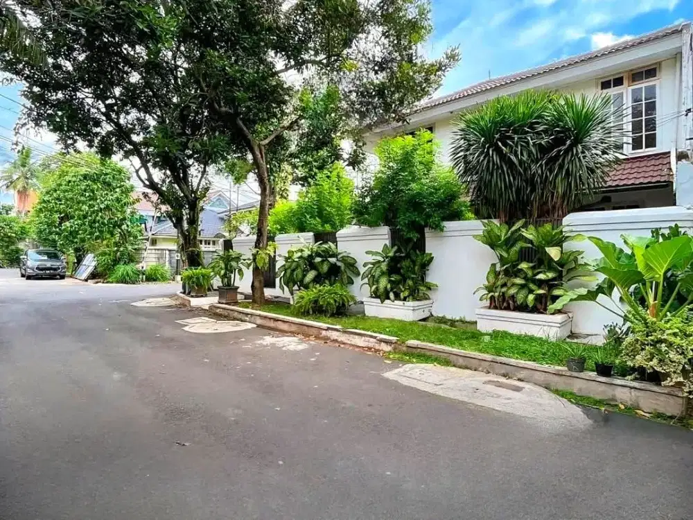 TURUN HARGA! Jual Cepat Rumah Cipete Dijual. Komplek, Dkt Jln Utama. NEGO