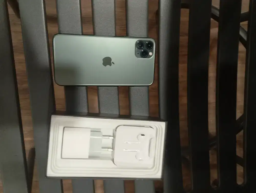 Iphone 11 pro max 256gb baru selamanya