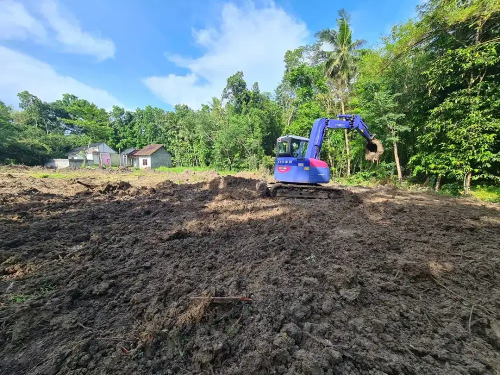 Tanah Kasihan Bantul, 5 Menit Resto Kandang Ingkung