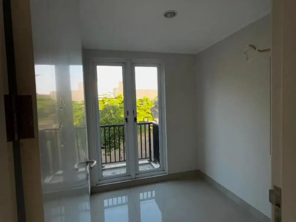 Dijual Rumah di Kebayoran Piazza Bintaro Jaya Sektor 7 Tangerang Selatan