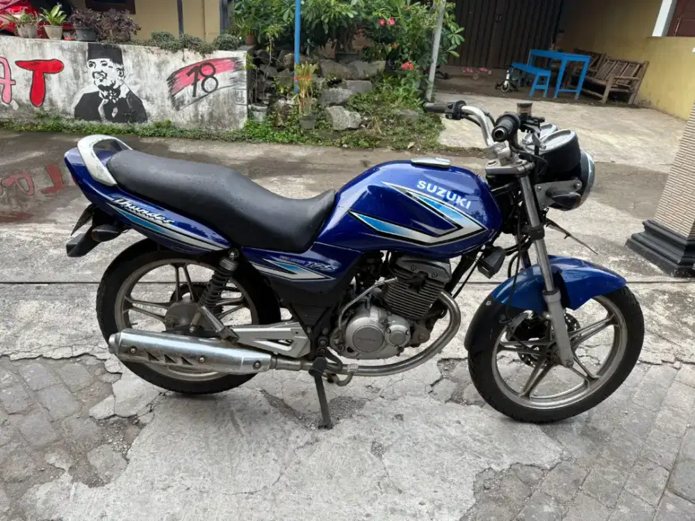Suzuki Thunder THN 2006 plat BG Palembang
