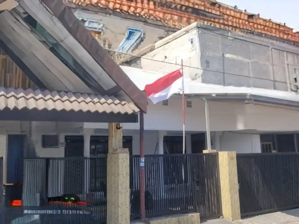 Murah & siap huni . rumah di Darmo Permai Utara
