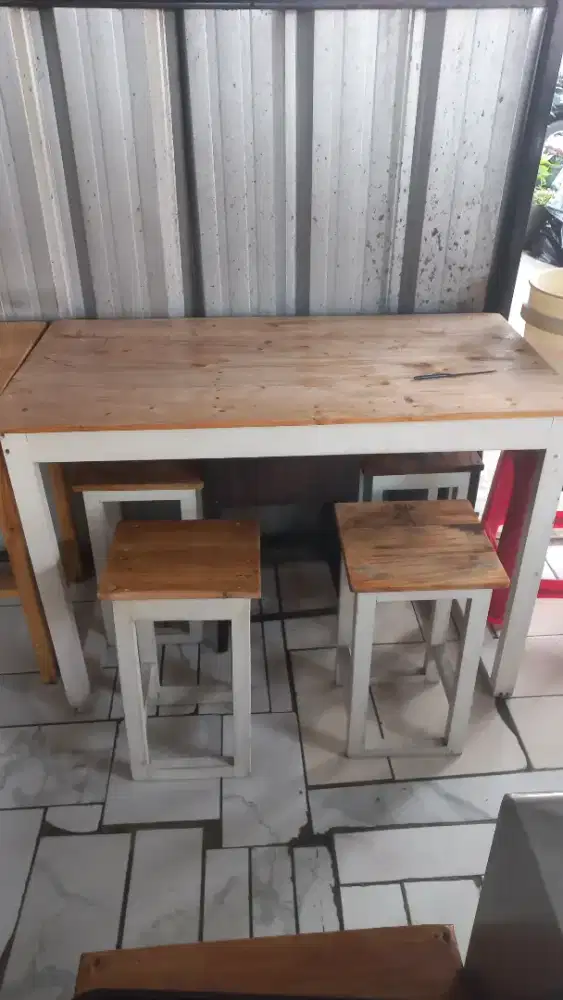 DIJUAL MEJA KAYU