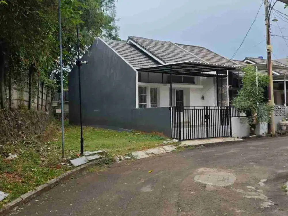 rumah siap huni di serpong park belakang vila melati mas serpong