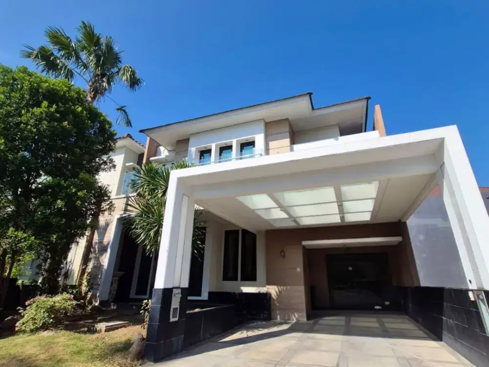 Premium Rumah Minimalis 2 Lt Murah Pakuwon City