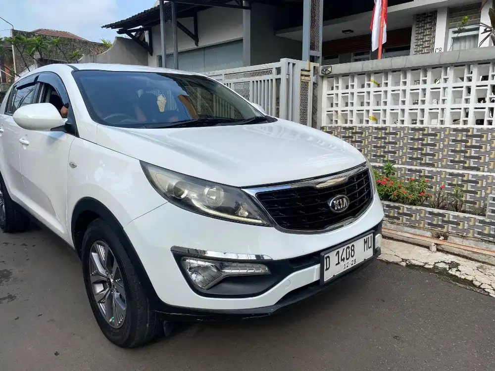 KIA Sportage Tahun 2012