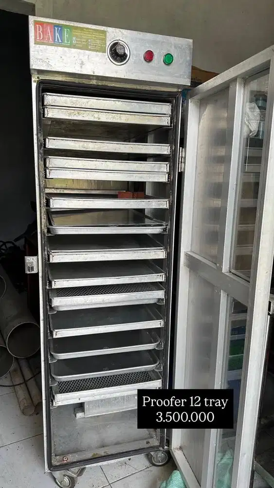 Proofer 12 tray