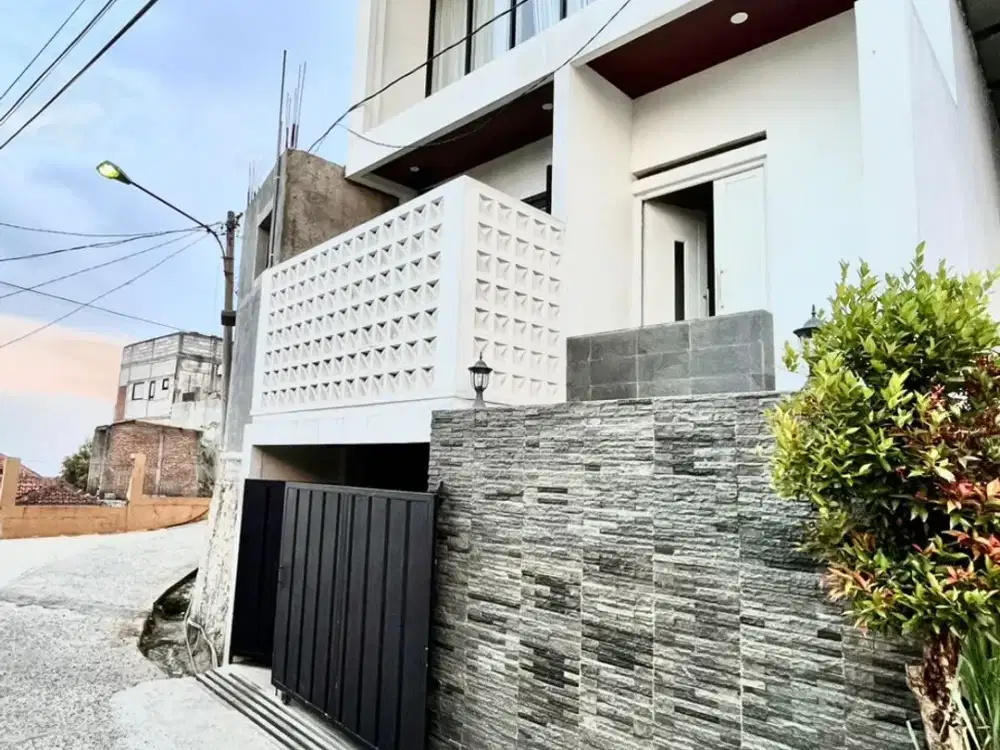 Dijual rumah baru cantik siap huni di padasuka kota bandung