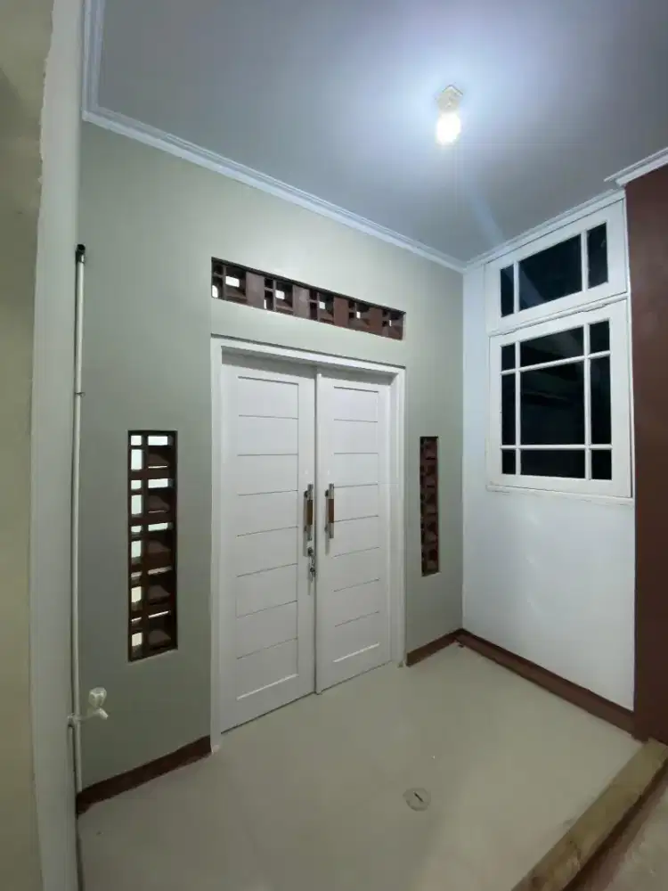 RUMAH BARU SIAP HUNI