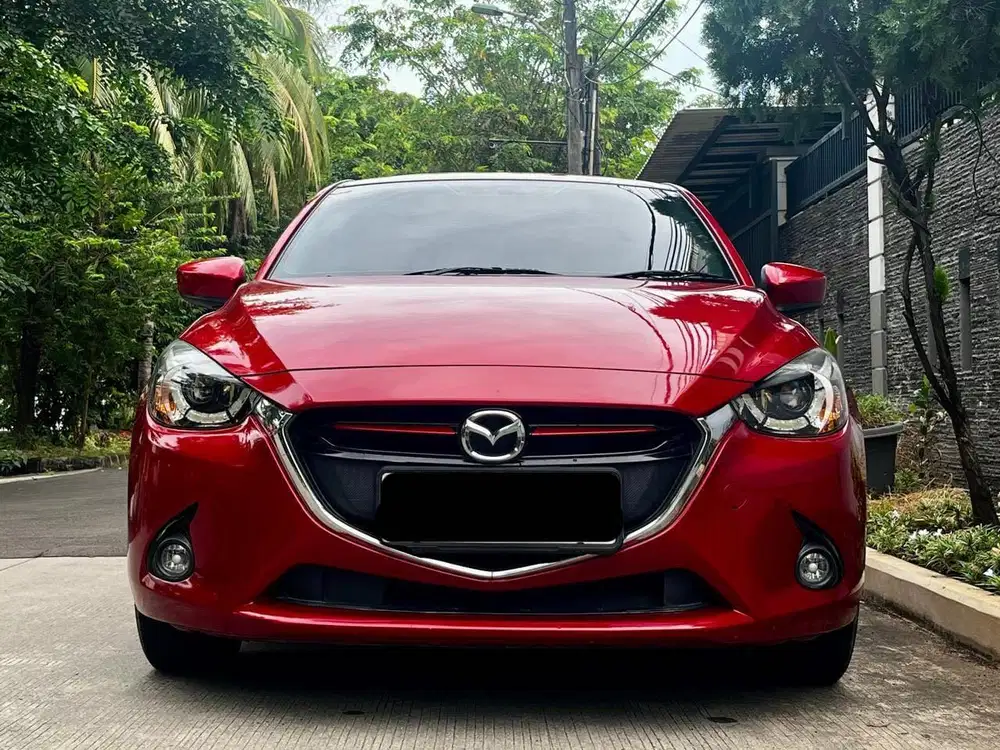MAZDA 2 R skyactive 1.5 AT 2014 KM LOW FULL RECORD MAZDA MERAH