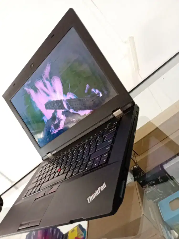 Laptop murah bergaransi