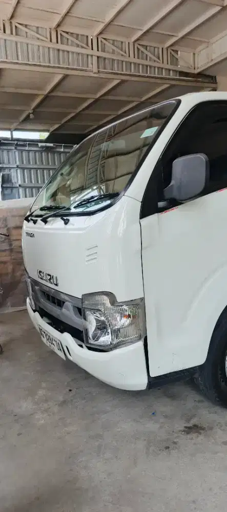 Isuzu traga 2023 akhir