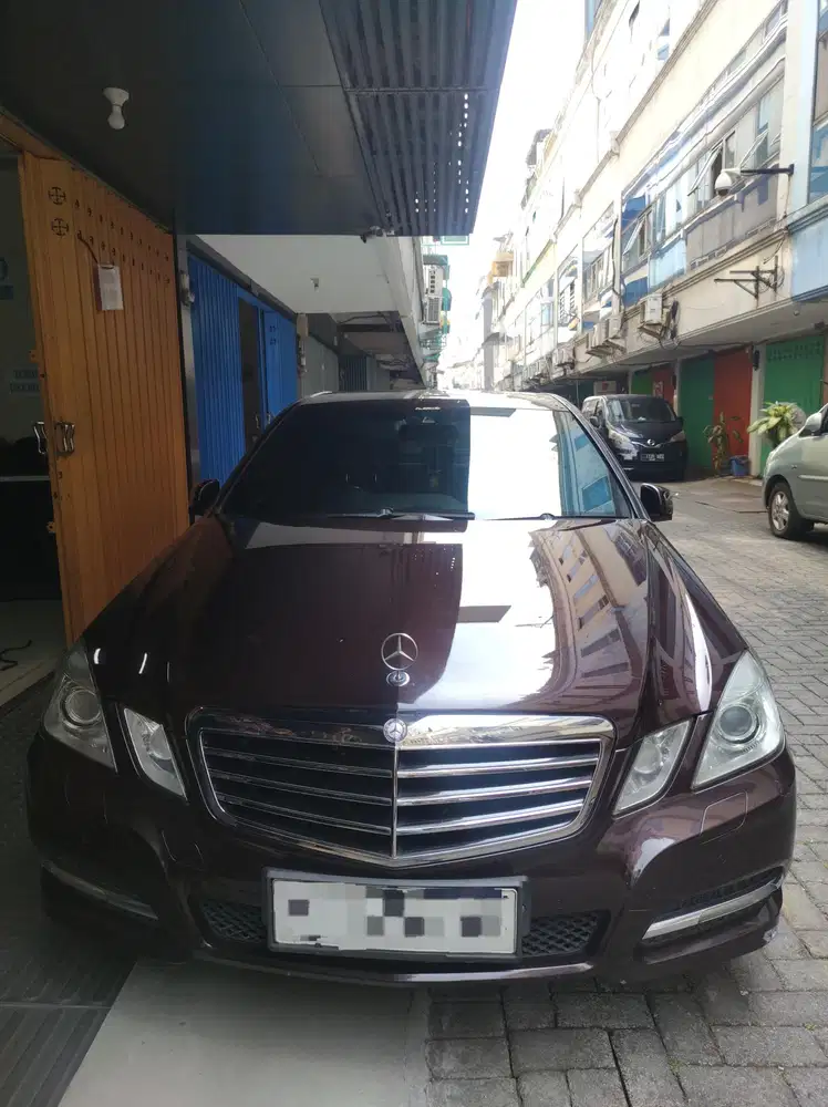 Mercedes-Benz E250 2012 Bensin