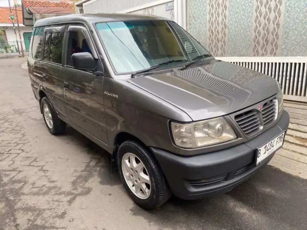 Mitsubishi Kuda GLX 1.6 MT th 2003