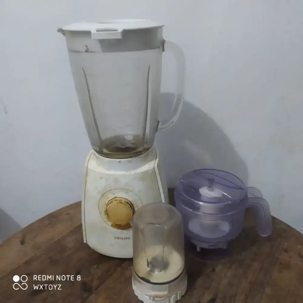 Blender Philips set sesuai foto