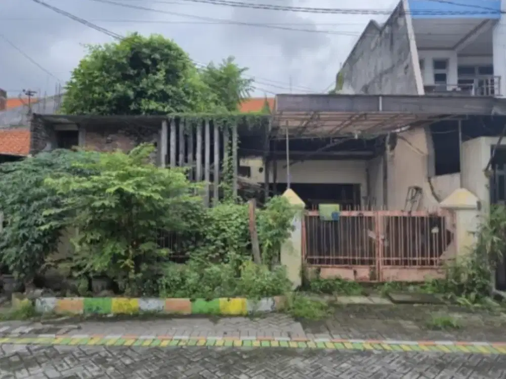 Termurah ! Rumah hitung tanah Dukuh Kupang Timur